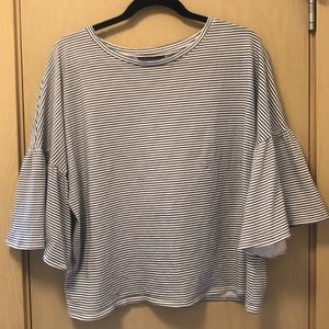Flare sleeve top